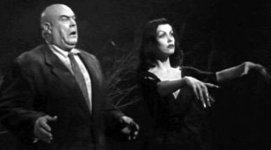 Plan-9-From-Outer-Space_w670_h372